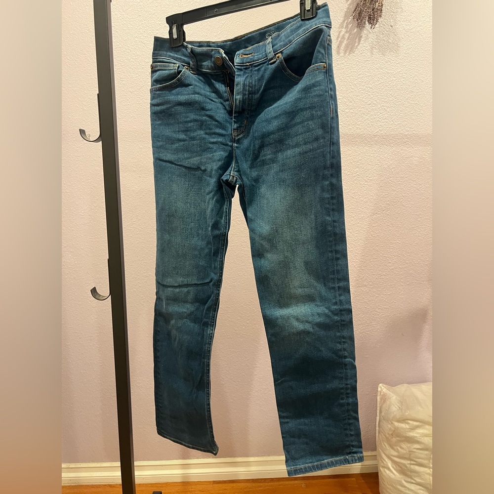 Vineyard Vines boys Classic Blue Straight Jeans worn once
